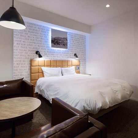 Hotel Plumm Йокогама Экстерьер фото