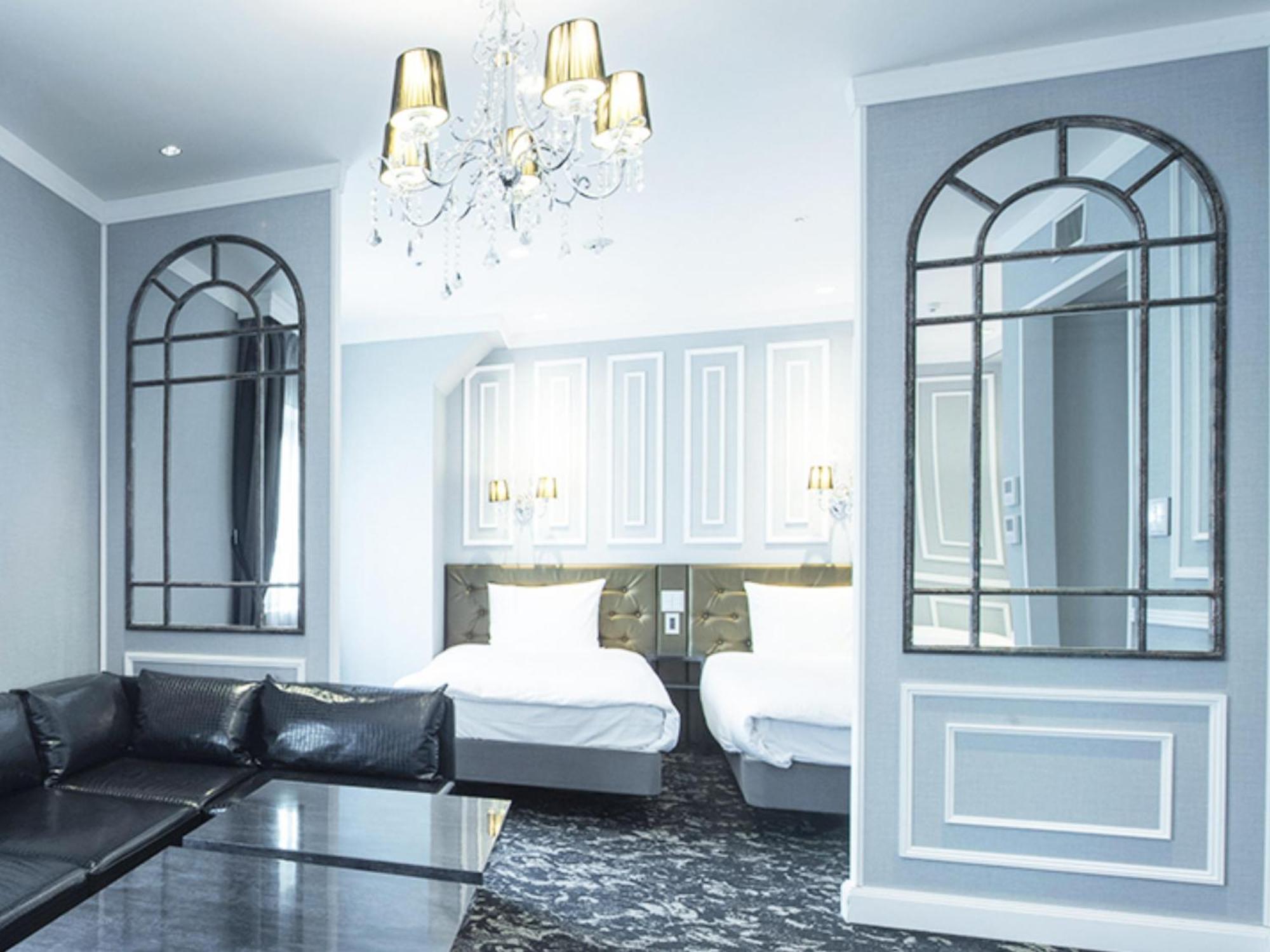 Hotel Plumm Йокогама Экстерьер фото
