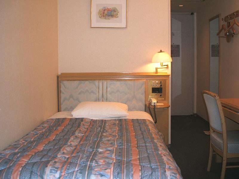 Hotel Plumm Йокогама Экстерьер фото