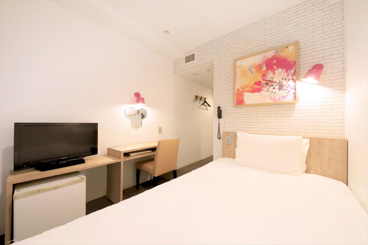 Hotel Plumm Йокогама Экстерьер фото