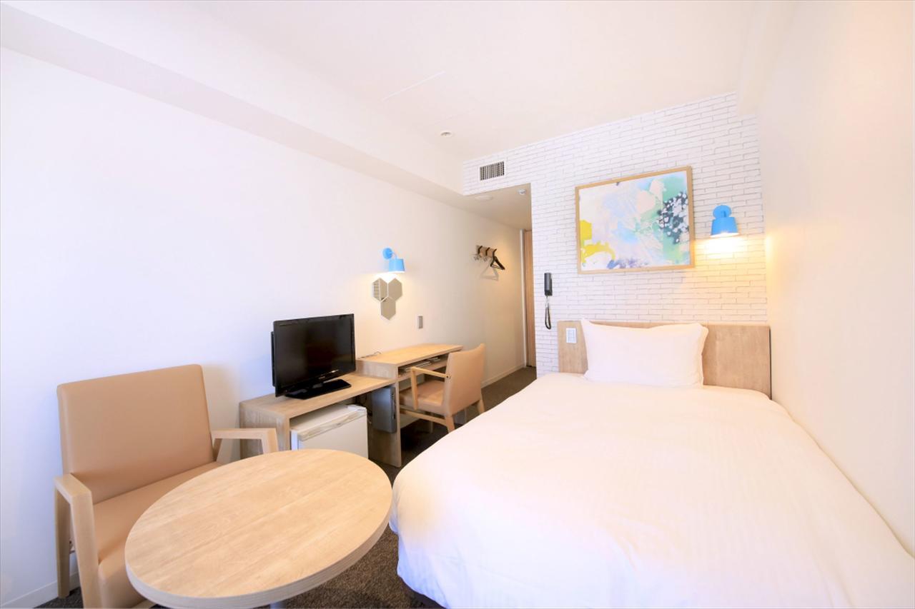 Hotel Plumm Йокогама Экстерьер фото